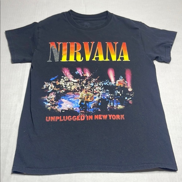 NIRVANA Vibrant Concert Graphic Tee - Picture 1 of 5